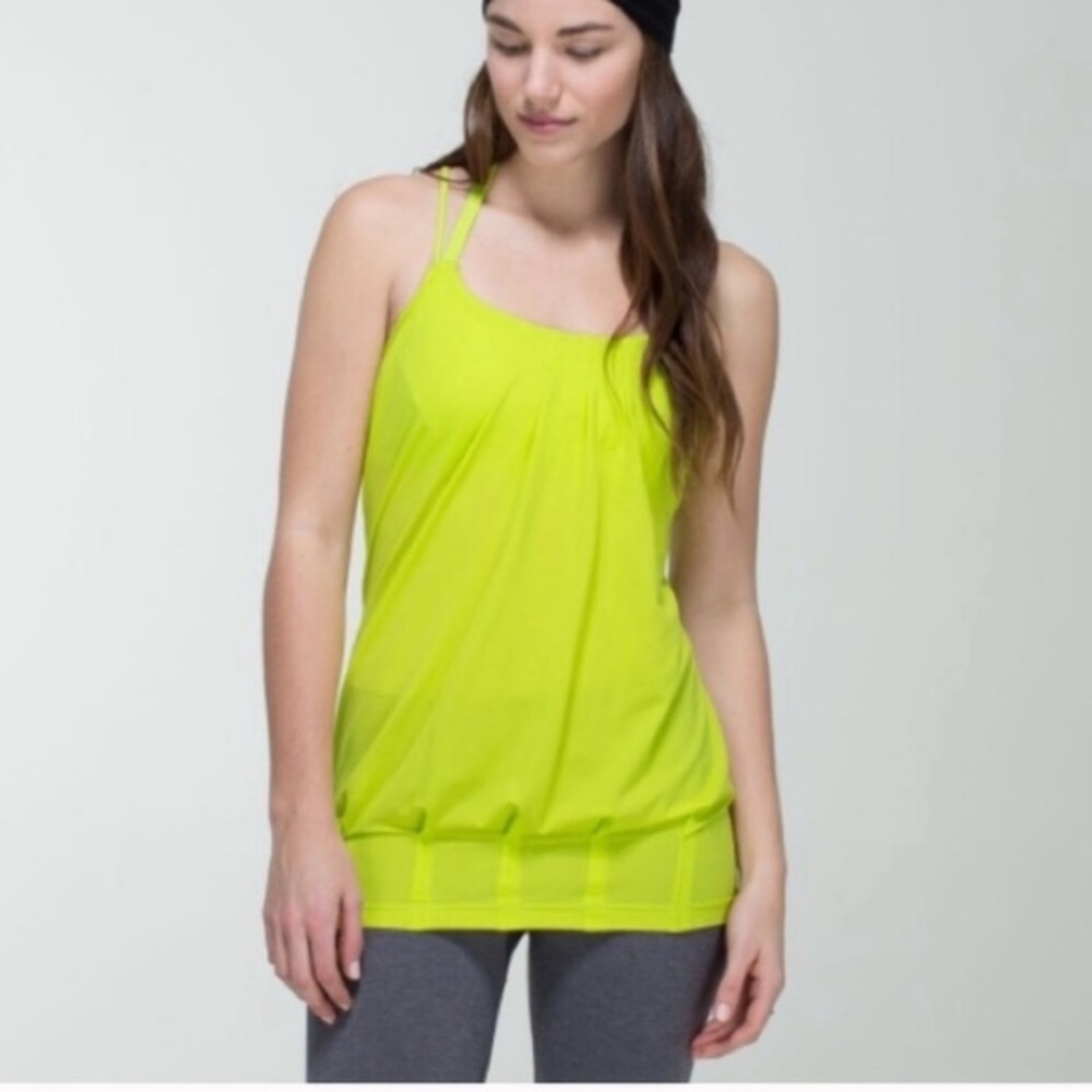Lululemon Go and Flow Tank